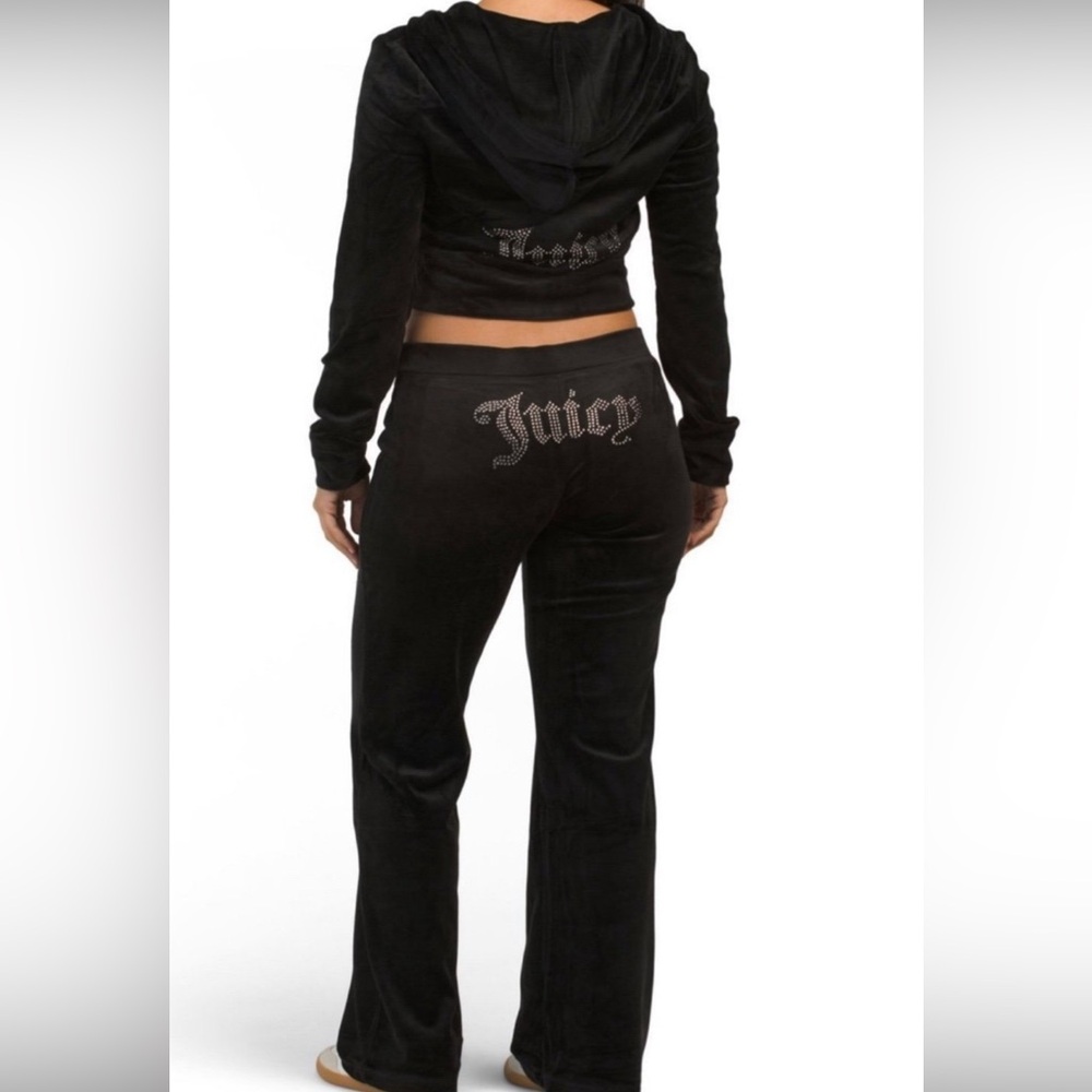 NWT Juicy Couture Velour Track Suit retails $199